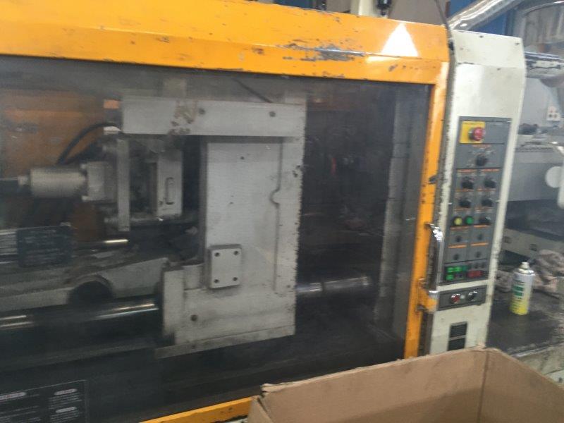 成形機【2502036】川口製KM-140買取