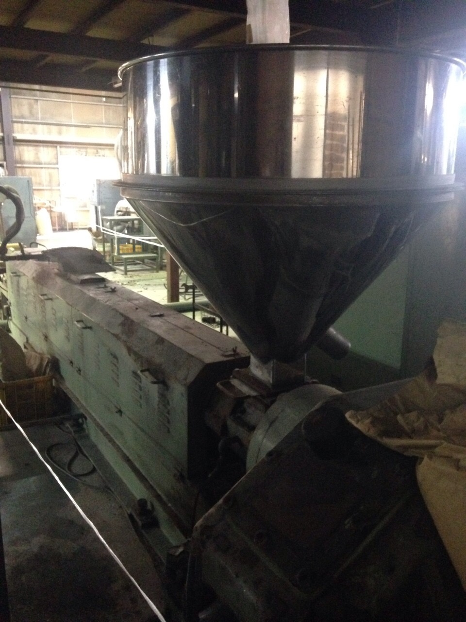 出機買取【2408700】石中鉄工製 130mm押出機VMKベント式 買取