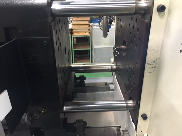 【2602020S06】日精製電動成形機NEX300－２E型2004年製