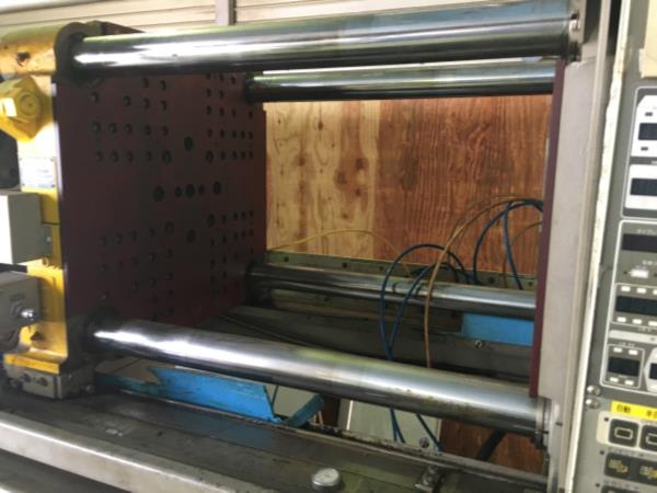 【2705S001】東芝製射出成型機IS100GN-3A型1999年製