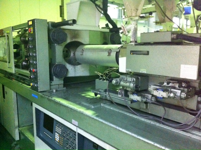 【2307070】日精二色成形機DC120―９ASE　　1989年式