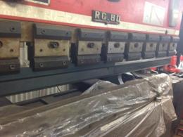 ベンダー【2403506】アマダ製ベンダーRG80S 1993年式