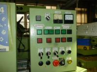 ブロー成形機【市川市】【2212039】日本製鋼所製ブロー成形機P40-22BB買取