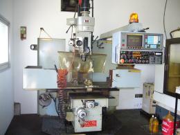 NCフライス盤【2111042】春日製作所 SNC-V2　H4年製　買取