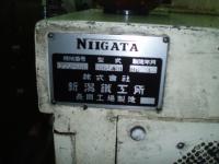 成形機【2110121】新潟鉄工製 射出成形機 NN-250-MI 型 買取