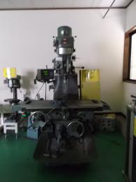 フライス盤買取【2307033】静岡鉄工所製　VHR-A　年式:1972年製　フライス盤買取