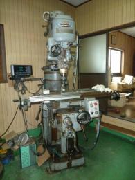 フライス盤買取【2208053】マキノ製KSJP　年式:1974年製フライス盤買取