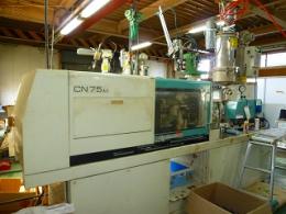射出成形機買取【2301636】新潟鐵工所製　CN-75 A I　年式:1994年製　射出成形機買取