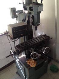 フライス盤買取【2404059】井上製　MR-7  年式:1979年フライス盤買取  中古機械買取