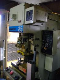 鍛圧機械買取【2211106】小松製プレスOBS25-3B　年式:1992年製　プレス機買取