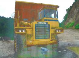 ダンプトラック買取【2301690】小松製　HD205-3　年式:不明　ダンプトラック買取