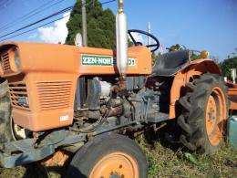 トラクター、農機具、農業機械【2912007】中古農業機トラクターZL1501買取