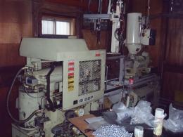 成形機【2010036】東芝機械製中古プラスチック射出成形機IS-22P買取