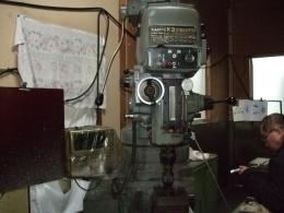 汎用フライス盤【2004019】関東工機所製中古汎用フライス盤KT-25買取