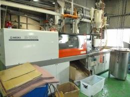 プラスチック成形機【2006030】名機製中古射出成形機M-100-C-DM型2005年製買取