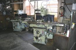 フライス盤【2002021】大鳥製中古汎用フライス盤ME-2　1990年製買取