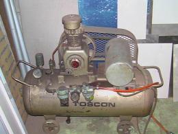 その他中古機械及び付帯機器【2010077】中古コンプレッサー　TOSCON　