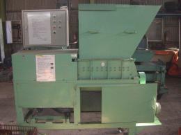 粉砕機【2009002】仁平製作所製中古樹脂粉砕機KD-3型買取
