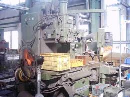 フライス盤【2010020】OKK製中古汎用フライス盤MHA-400TCV型1982年製買取