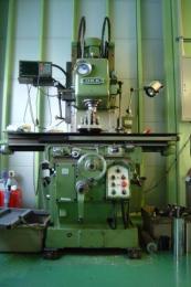 フライス盤【2404054】OKK製中古NCフライス盤MH-2V型1988年買取