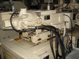 成形機【2004015】新潟鉄工所製プラスチック射出成型機NN100買取
