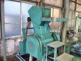 粉砕機、破砕機【2110026】ダイコー精機製樹脂粉砕機15馬力粉砕機買取