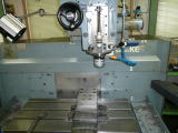 NCフライス盤買取【20046401】牧野フライス製作所　KEV-55型　2003年製　NCフライス