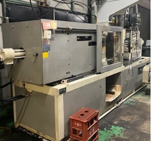 ハヤブサ製成型機